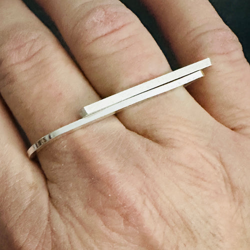 Double Finger Ring - Minimalist Rectangle