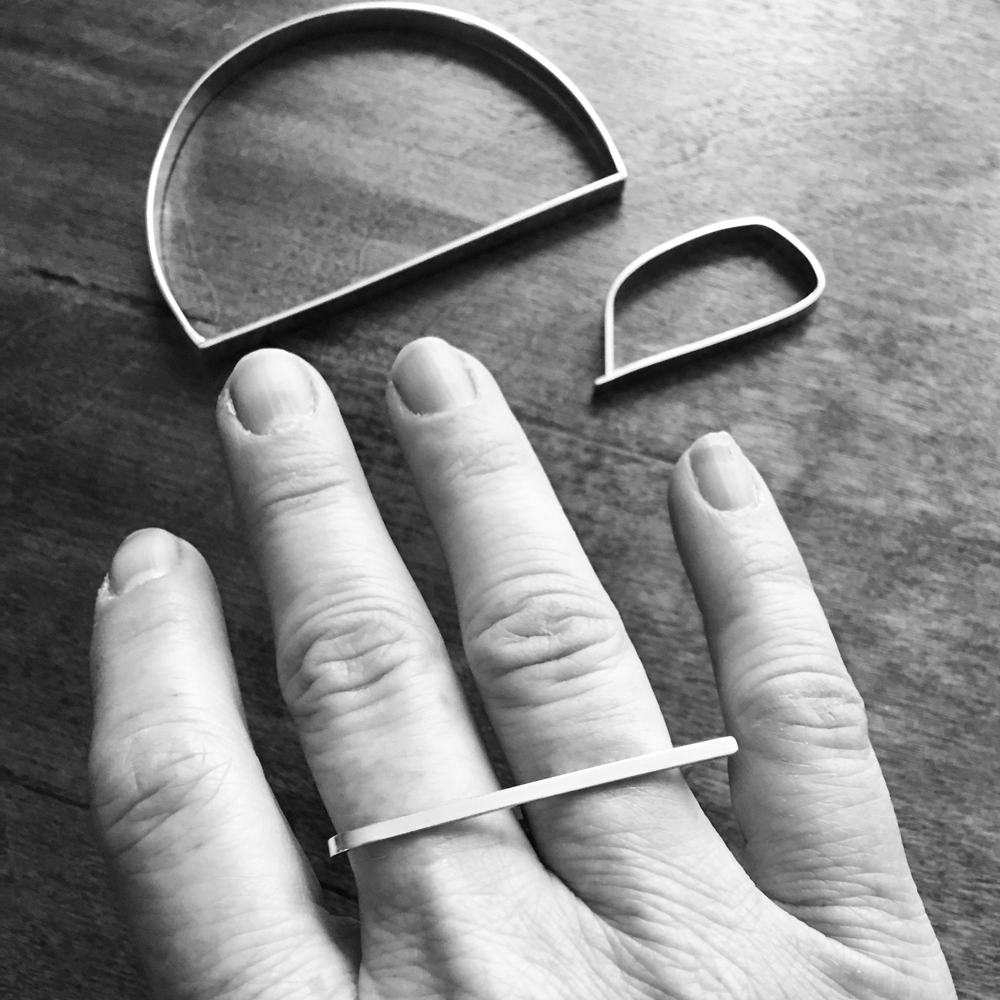 Irregular Design Two Finger Silver Ring: Unique Out Shaped Gold Ring –  Ocean Boutique